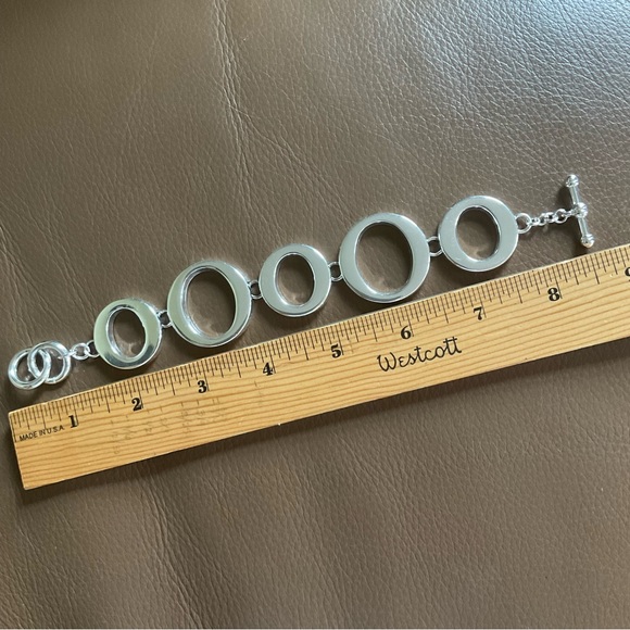 ๐ธ๐ธ Circle Link Toggle Bracelet ๐ธ๐ธ - Picture 2 of 7